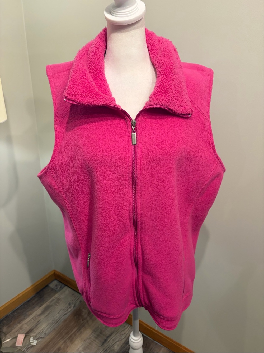 Women’s Hot Pink Fleece Zip Vest